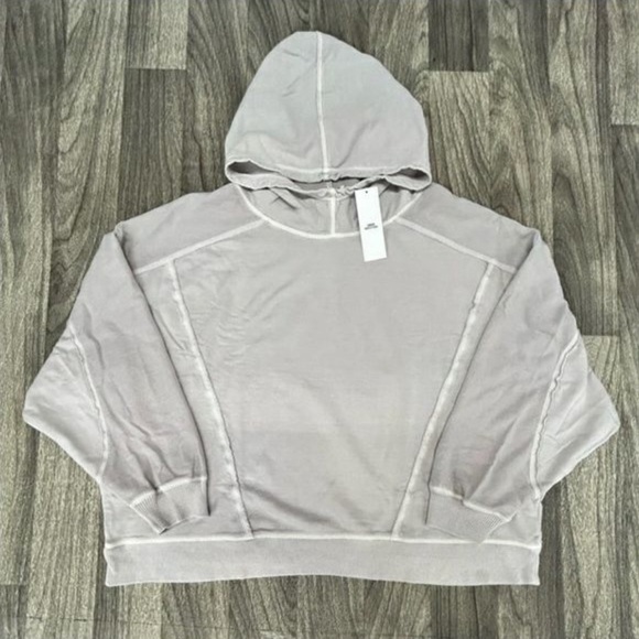 Urban Outfitters’Out From Under’ Ollie Sweatshirt Size Medium - Picture 8 of 16